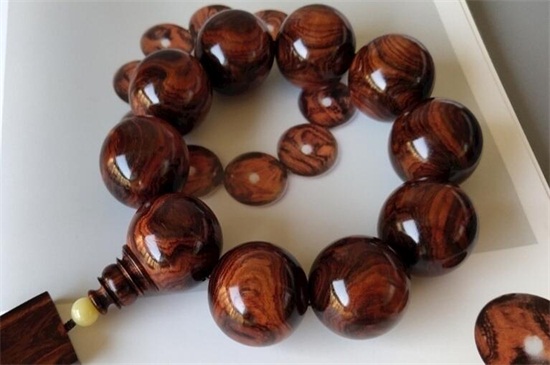 海南黄花梨如何鉴别,区分海南黄花梨简单方法