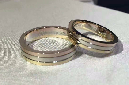 卡地亚戒指钢印有几种