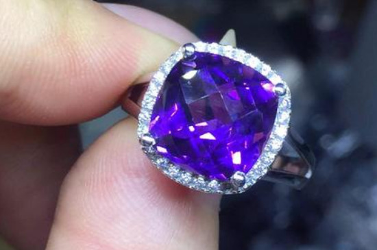 天然紫水晶寓意