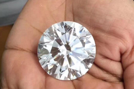 钻石成色等级和纯净度表