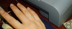 女生婚戒戴哪个手指
