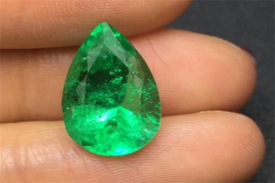 什么是绿水晶