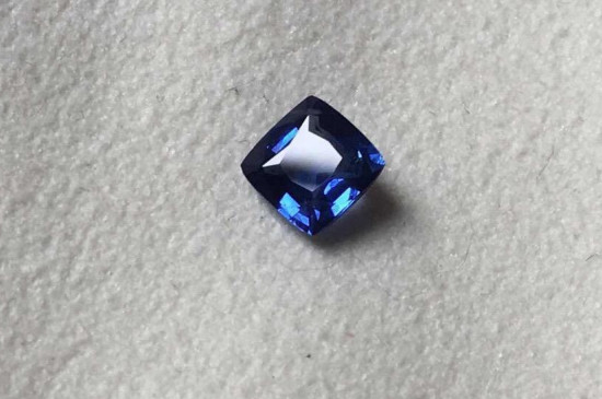 蓝宝石的国际颜色等级