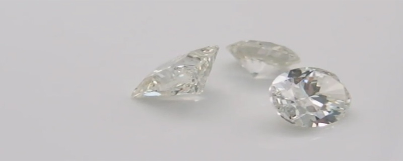 钻石和莫桑石有什么区别