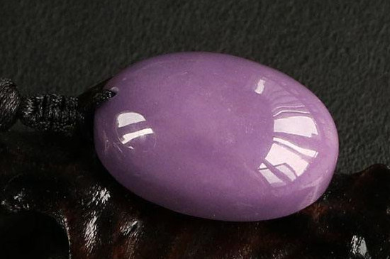 紫云母和紫水晶的区别