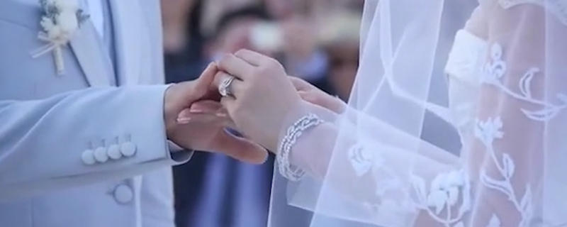 结婚戒指戴哪个手指?结婚戒指有几种戴法?