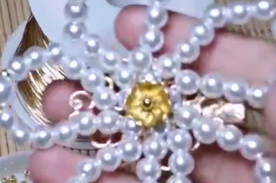 金色珍珠的颜色分级