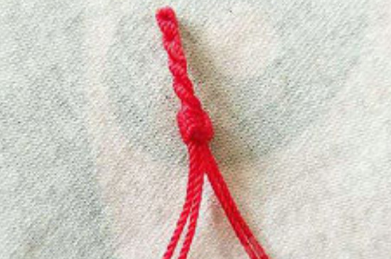 2根红绳转运珠手链编法