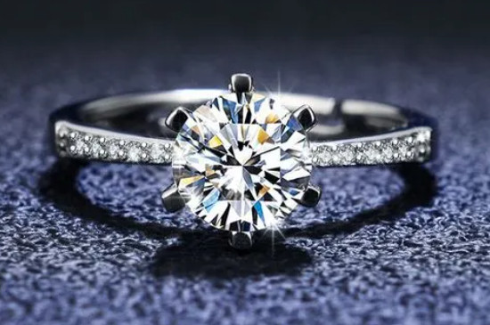 钻石戒指指环可以调节大小吗