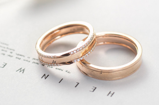 求婚戒指和结婚戒指可以一起戴吗