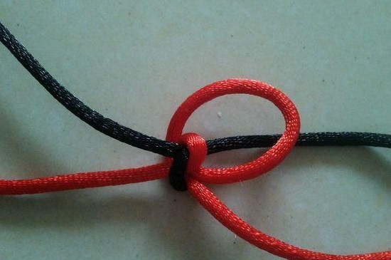 玉石绳子打结方法