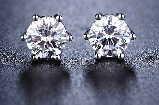 钻石属于哪个晶族