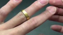 已婚男士戒指一般是戴在哪个手的哪个手指上的呀