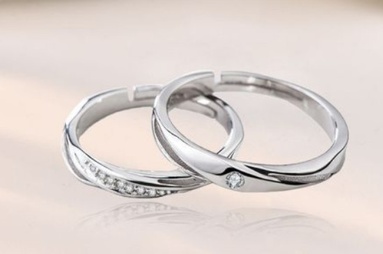 求婚戒指跟结婚戒指一样吗