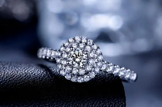 钻石戒指款式