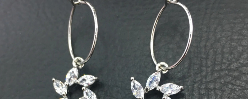 钻石耳环的款式