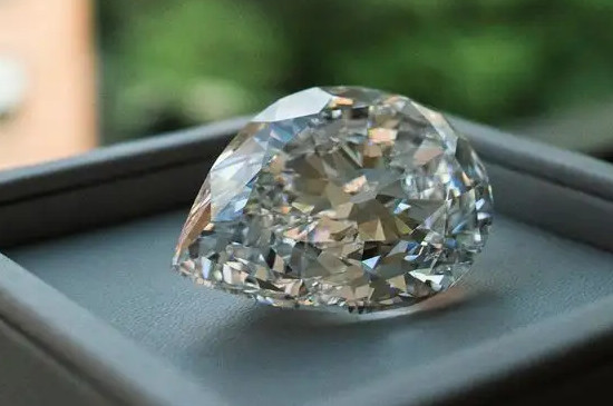 钻石颜色f-g是什么意思