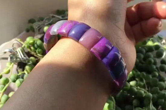 猫眼舒俱来是天然的吗