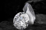 合成钻石和天然钻石有什么区别